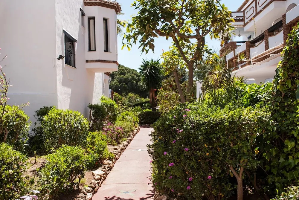 Apartment - 2 Bedrooms with Pool and WiFi - 107322