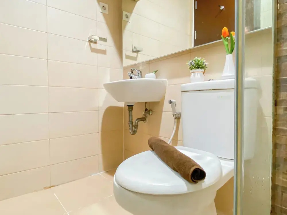 Comfort Studio At Sky Terrace Apartment