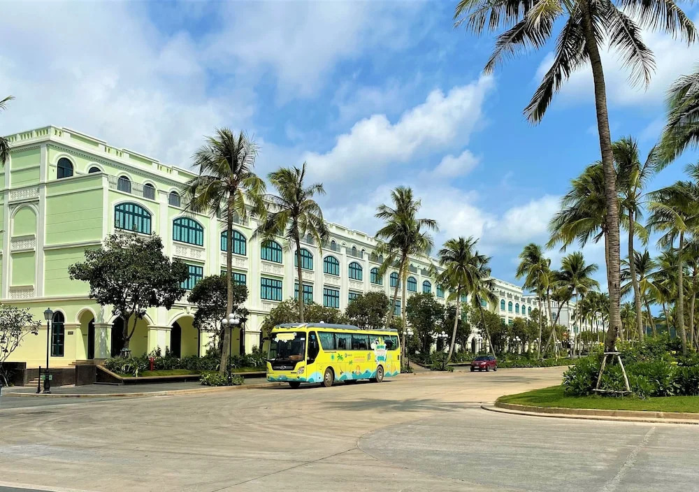 Charming Hanoi Homestay and Hotel