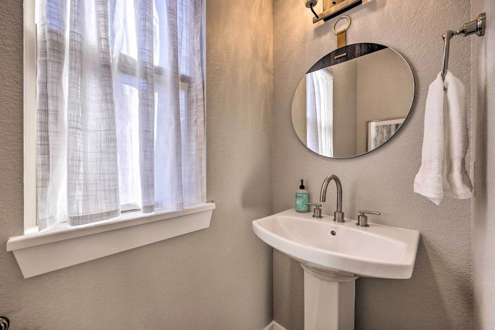 Woodland Park Escape Licensed, Hot Tub, Mtn Views