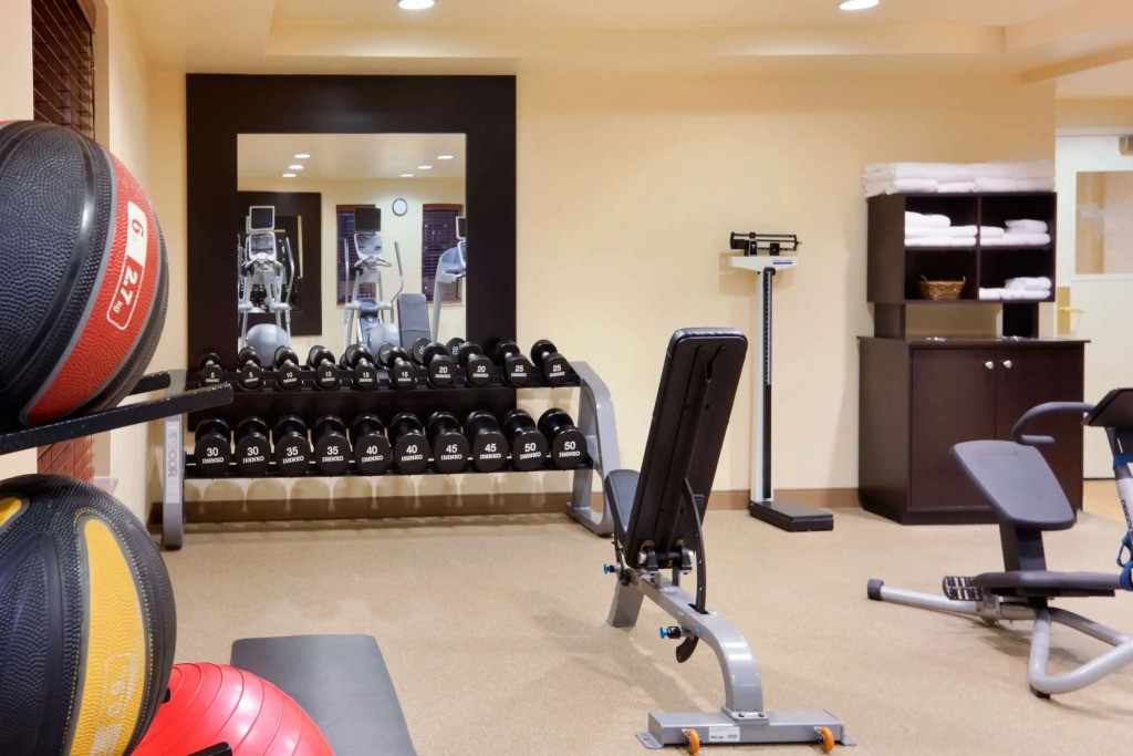 Homewood Suites by Hilton Edgewater-NYC Area