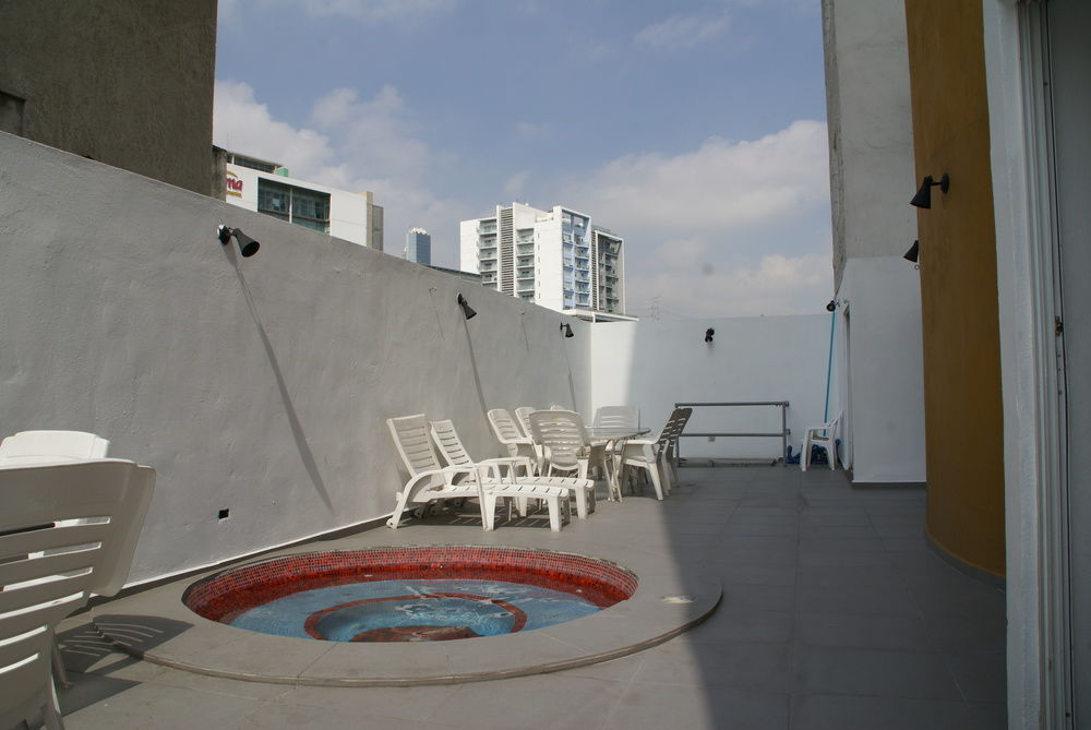 Hotel Dioh De Larga Estancia En Monterrey