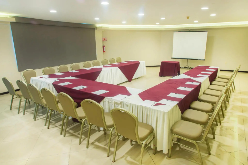 Capital Plaza Hotel