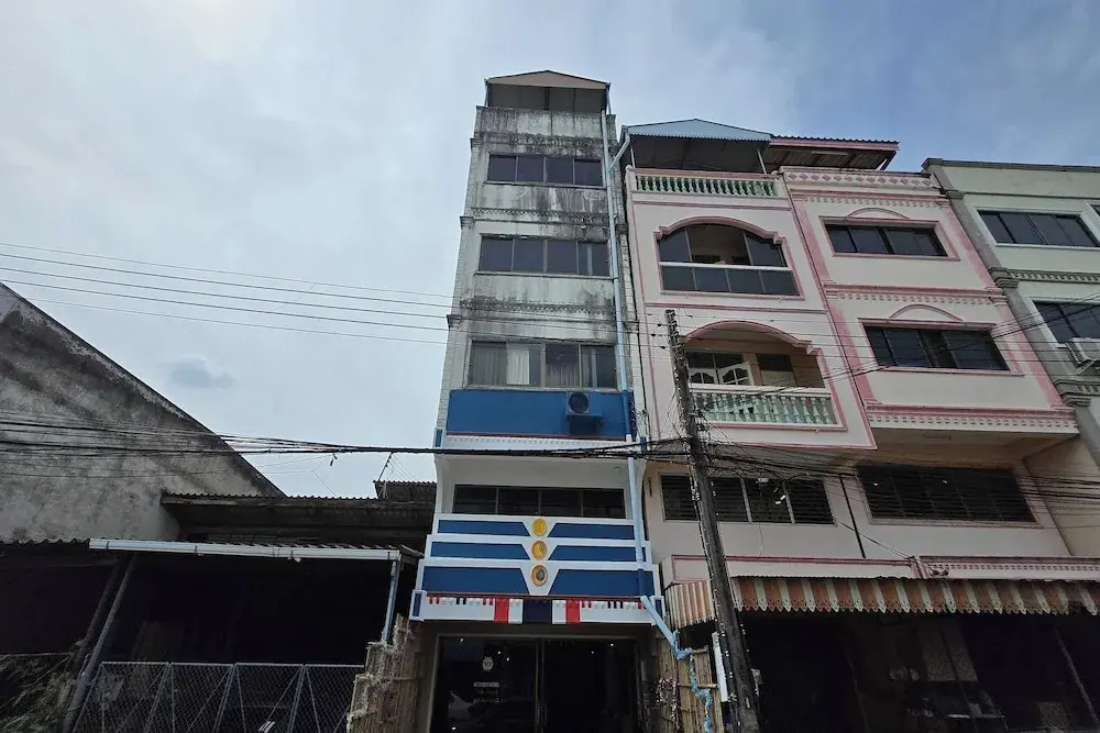 MT Friend Hostel Phuket Town