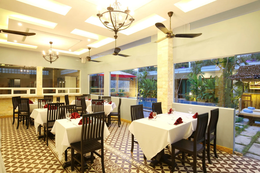 Chheng Residence
