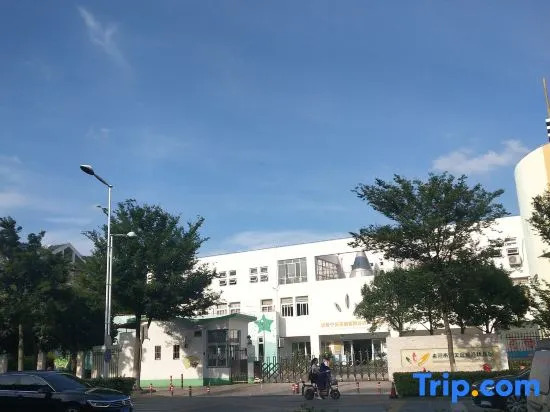 95 Hou Hotel (Shanghai Anting North Railway Station)