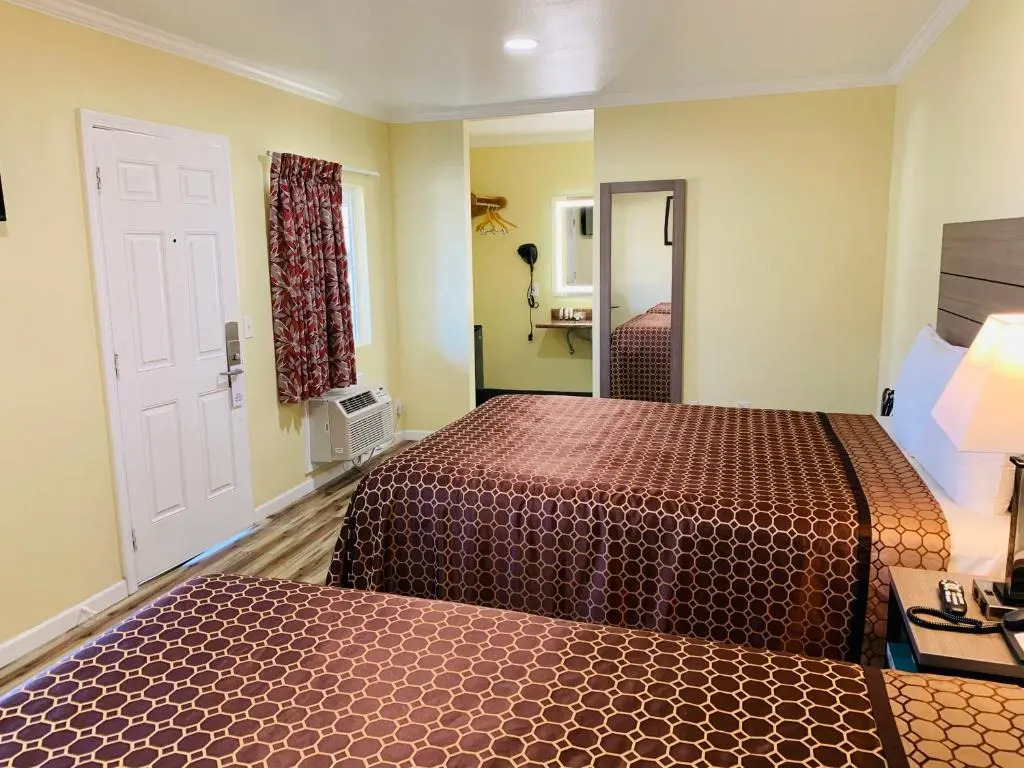 Central Coast Inn