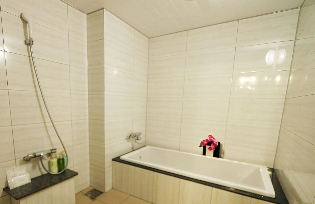 Hotel Kanade Osaka Namba