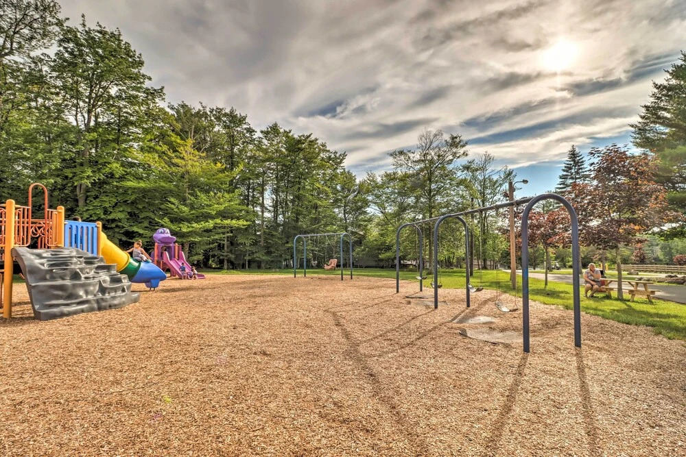 Community Perks: Family Poconos Home w/ Deck!