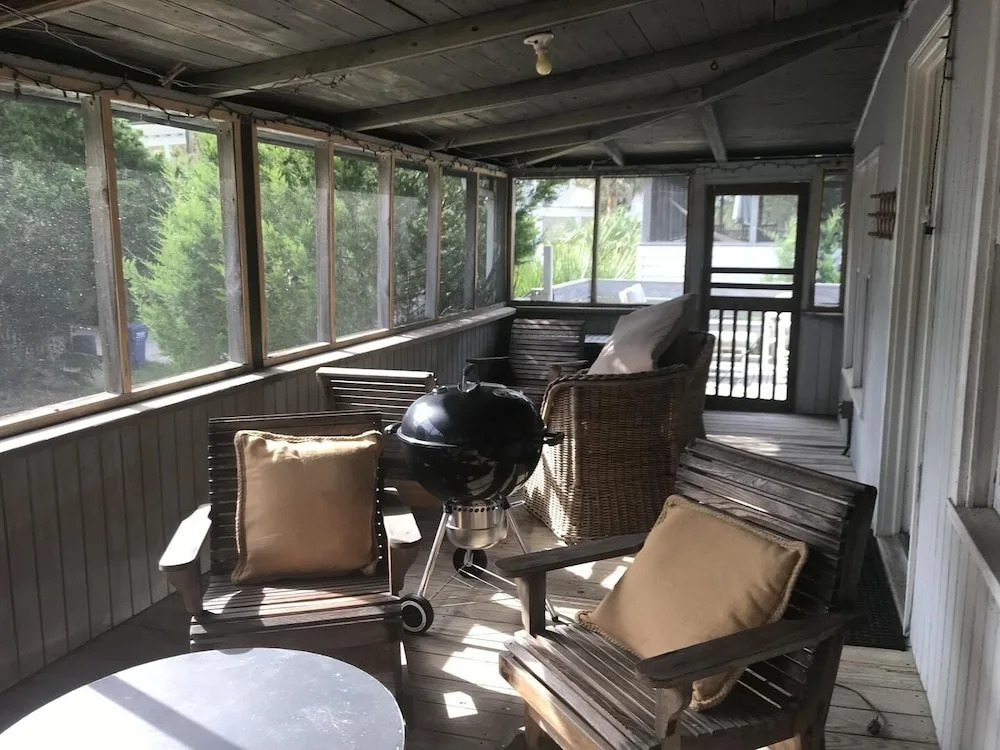 Decked Out - 4 Br Home