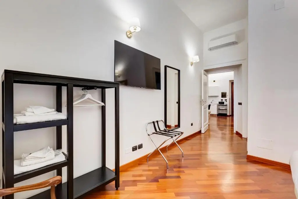 BDC - Spanish Steps Gold 2bdr suite