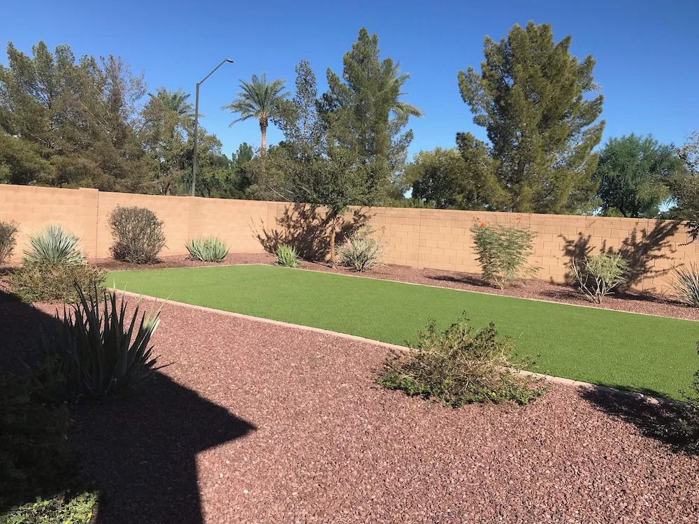 Quiet Casa Grande House Next to Villago Park