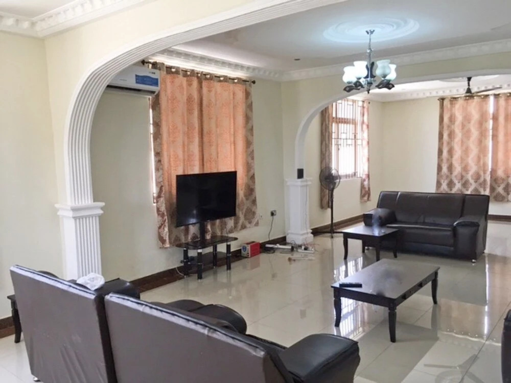 Rose Villa