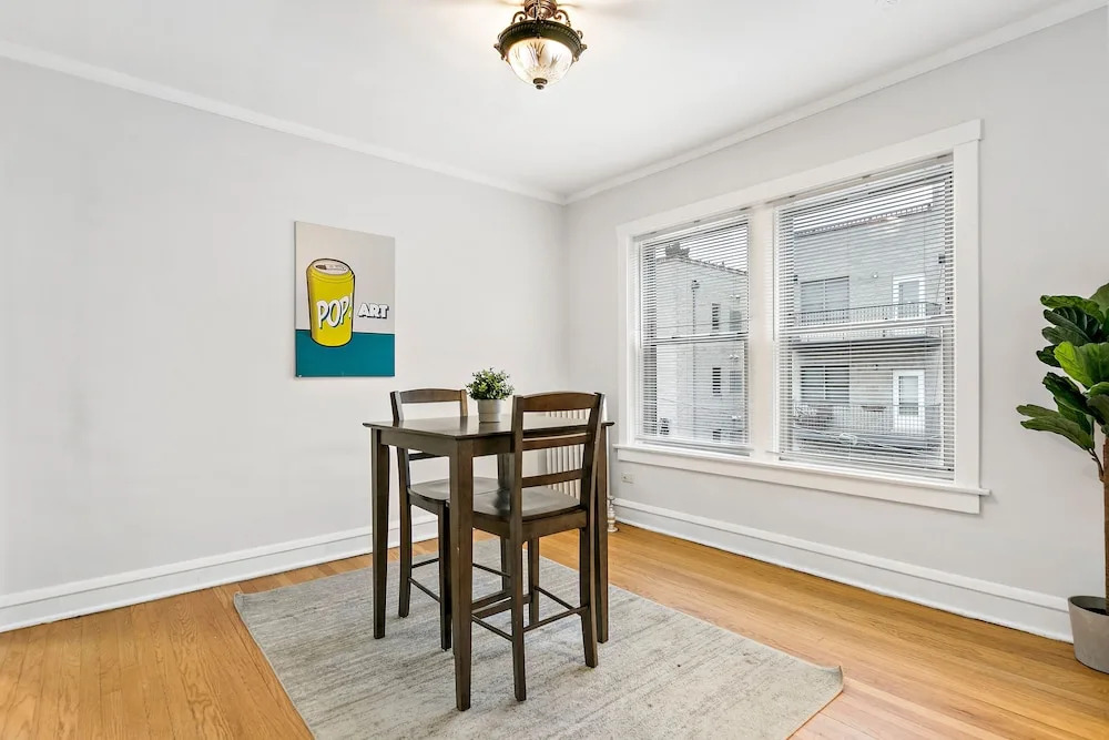 Vibrant 1BR Apt - Mfield N3