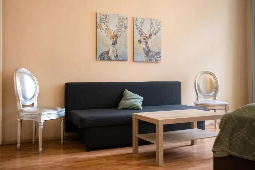 Spacious 2BR Shared Apt, Ideal for Long Stays in Vienna