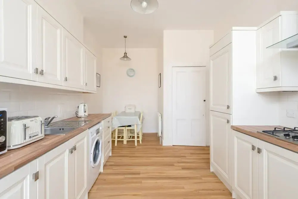 Traditional 3 bed Apartment Stockbridge