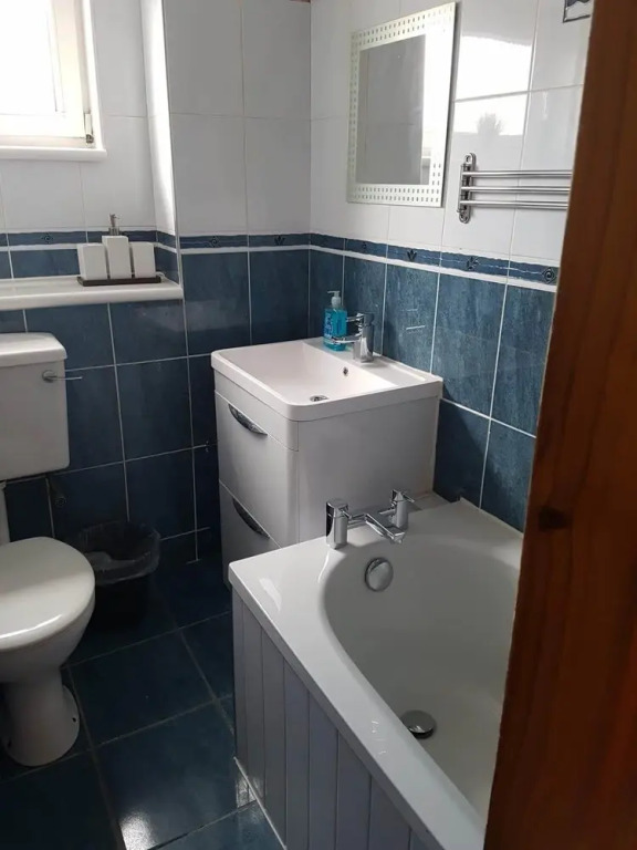 Dragon - Rosemount Apartment 3 Bed Home