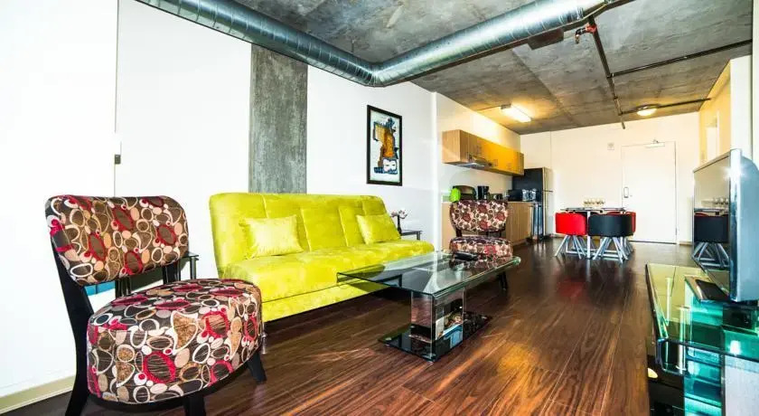 Hollywood Scorsese Apartment
