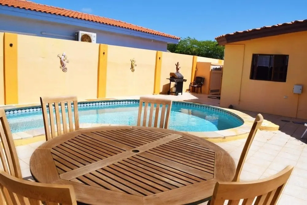 Ruby Villa