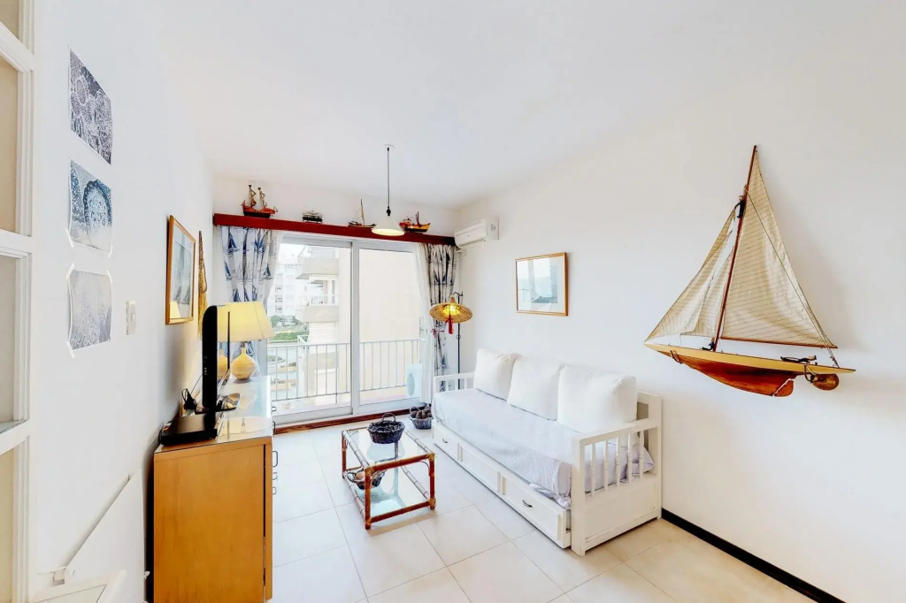 Oceana Suites Miami Beach ∙ Suite 112