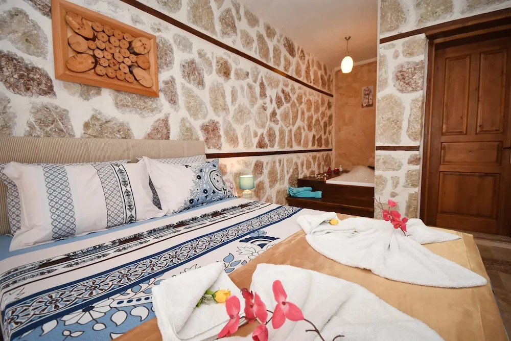Villa Otantik