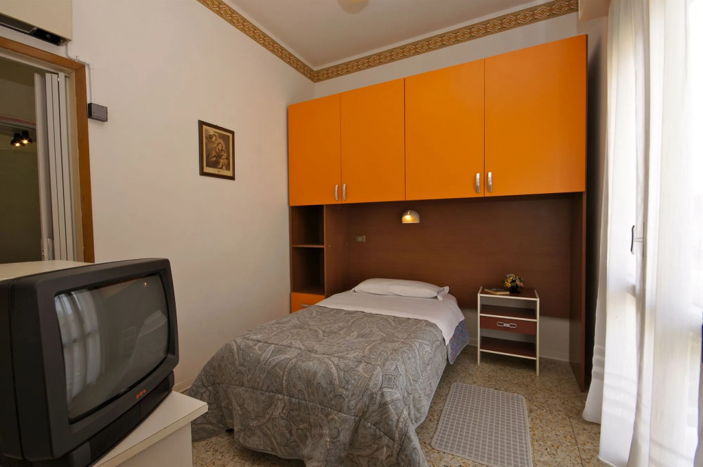 Hotel Victory
