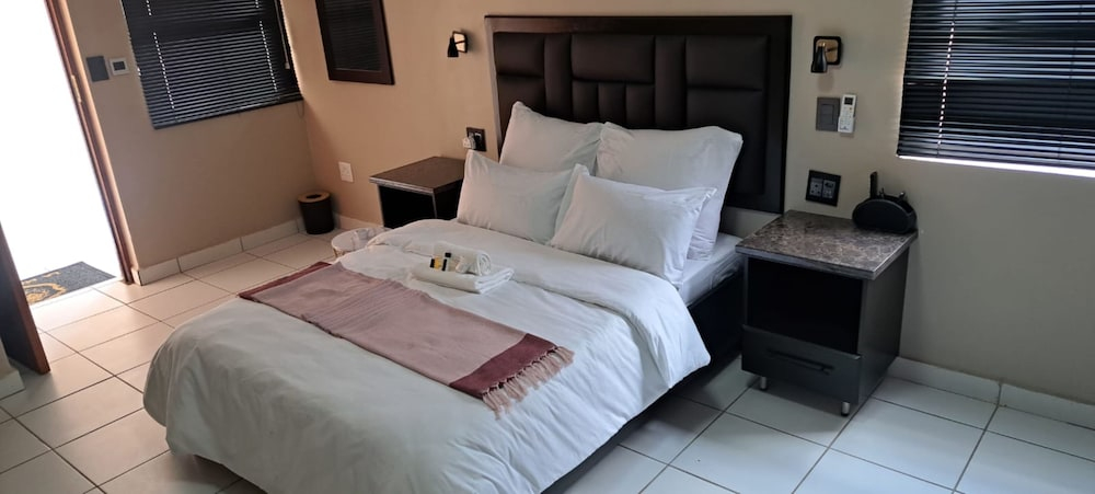La Majestic Guest Lodge