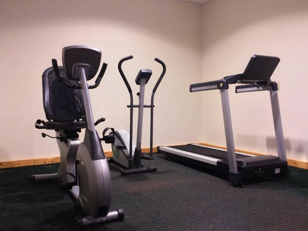 White Oak Inn & Suites