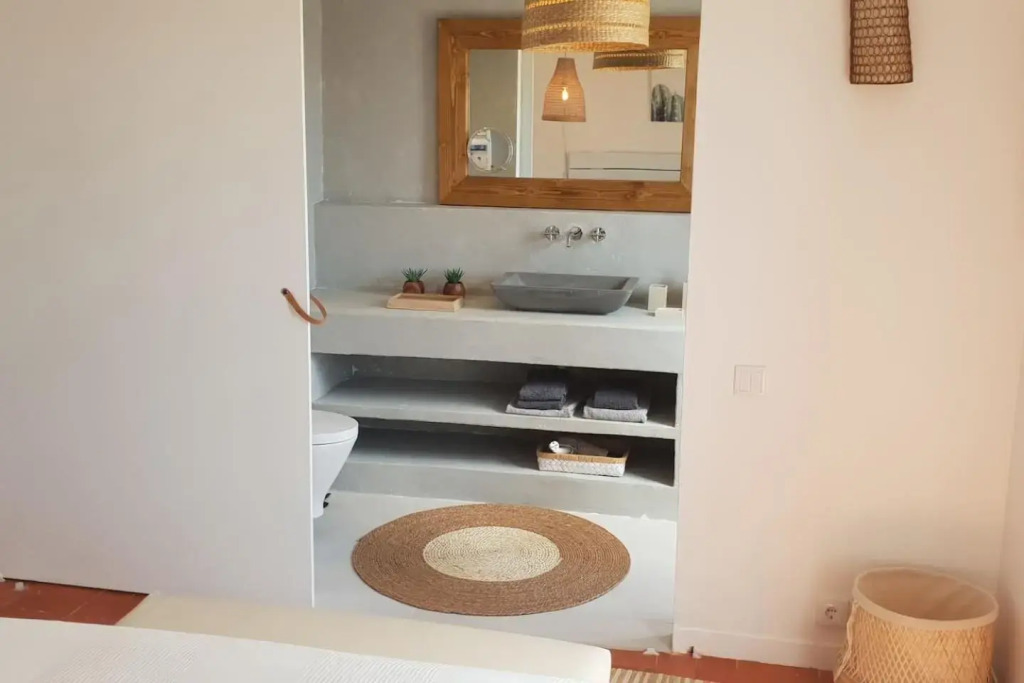 Old Village Design 3 Bedroom Townhouse