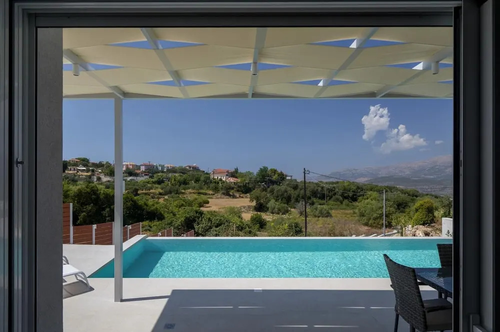 Casa di Pietra With 2 Bedrooms and 3 Bathrooms