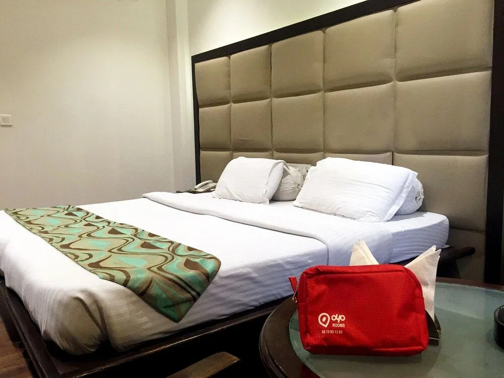 OYO Rooms 074 Cyber City