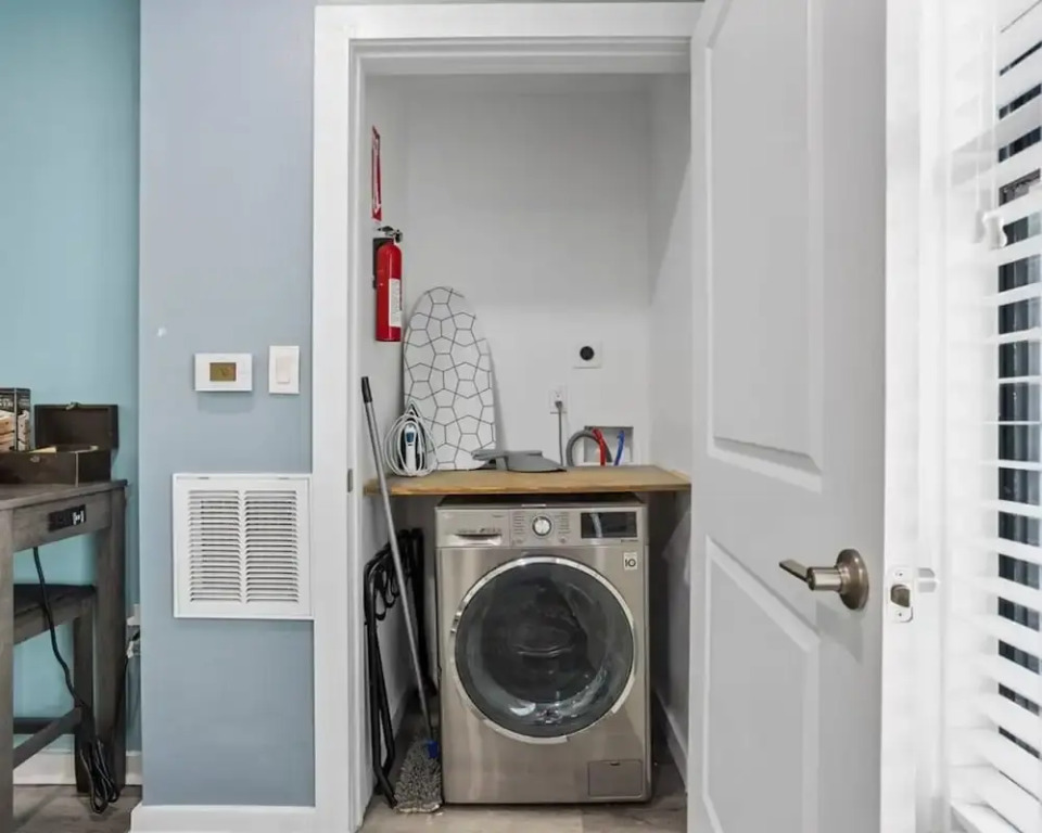 Arbor Villas I 8 Apts Sleeps 57 Great Location