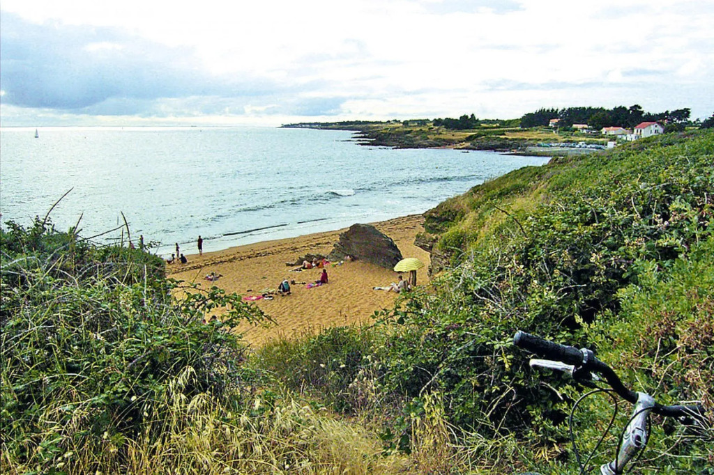 Coastal Stay With Pool in La Baule