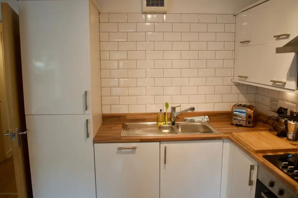 Modern 1 Bedroom Flat