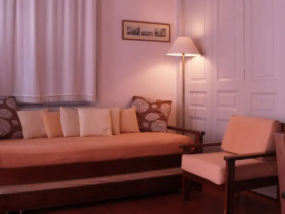 Silde Studios & Apartments
