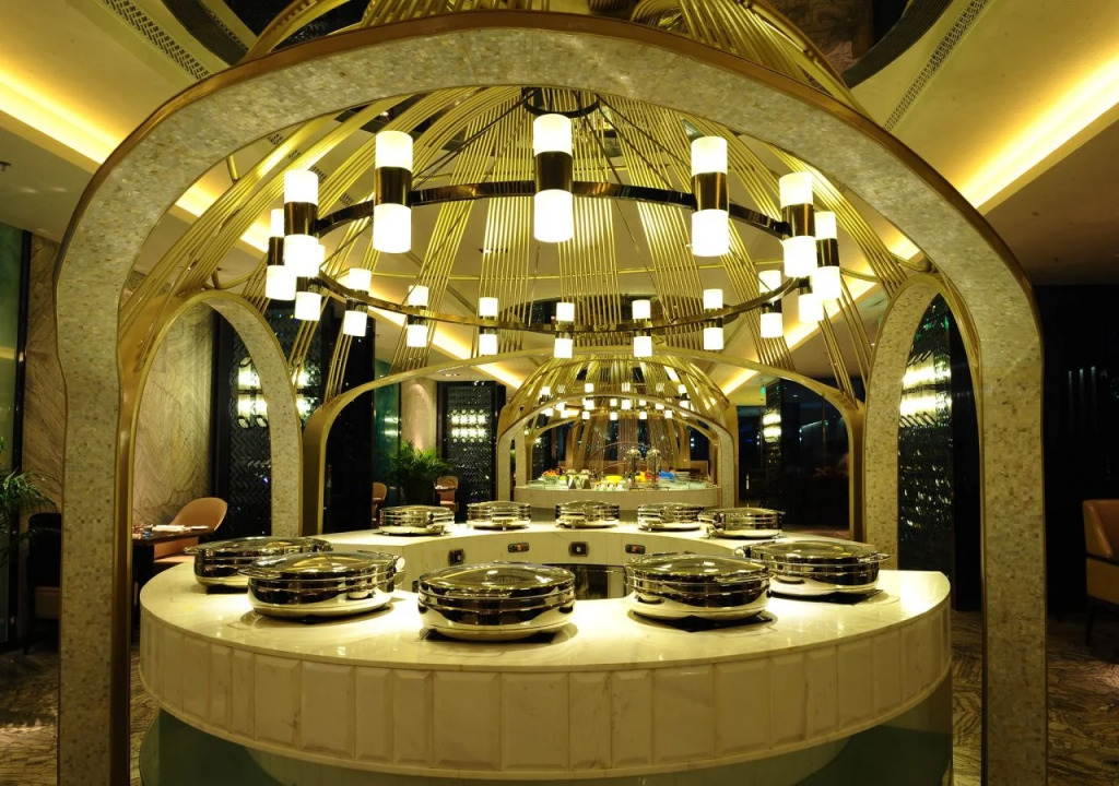 Sanya Beauty Crown Hotel