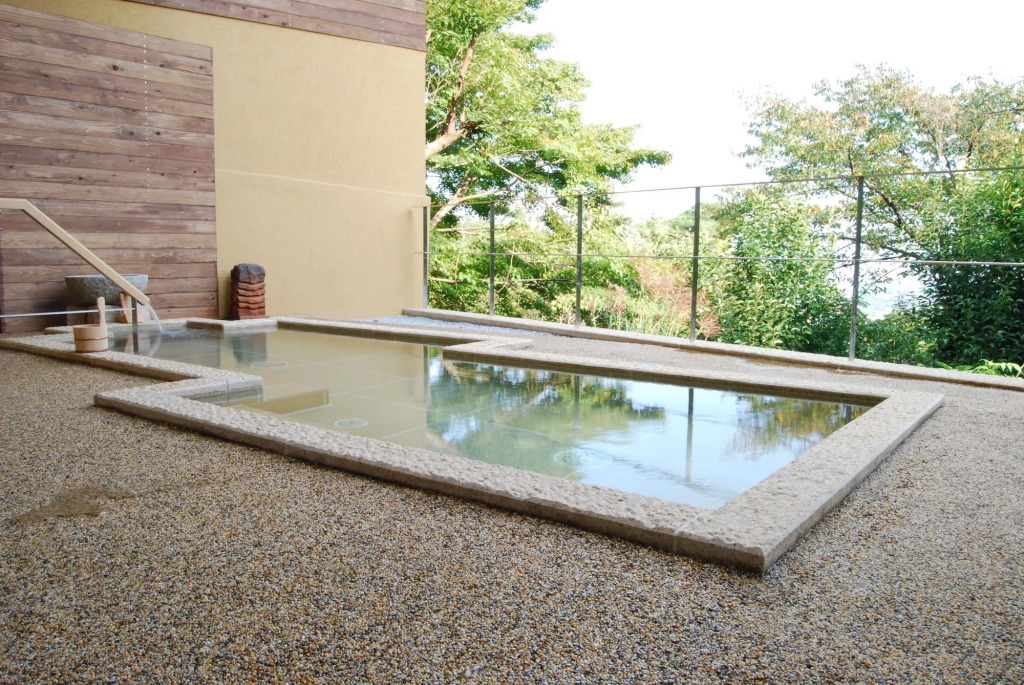 山荘 風の杜 Sanso Kazenomori