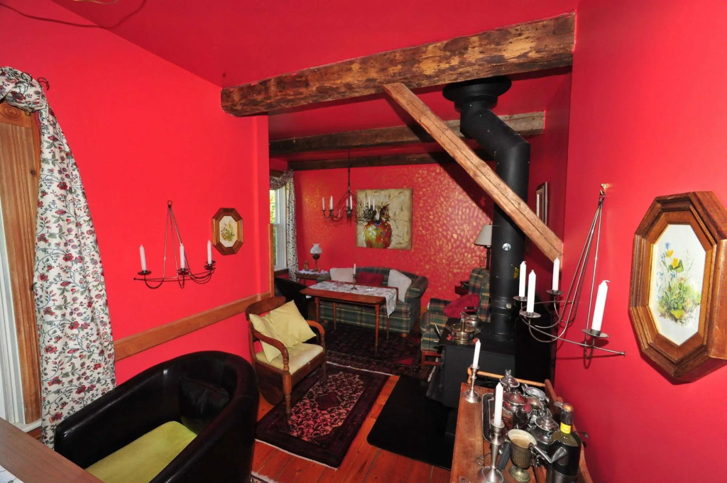 Little Shemogue Inn