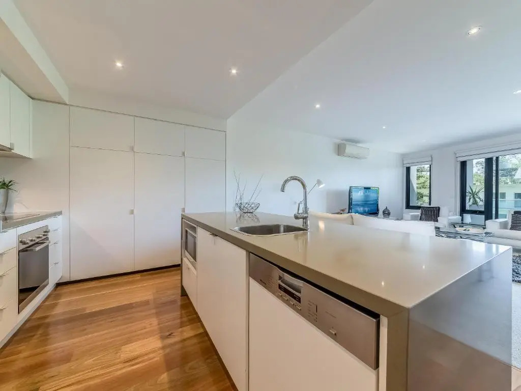 Cscape 3brm Apartment with a View
