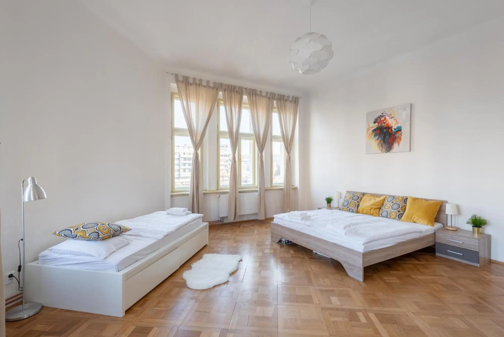 Residence Tesnov Apartments Near The Old Town - Easy Self Check in