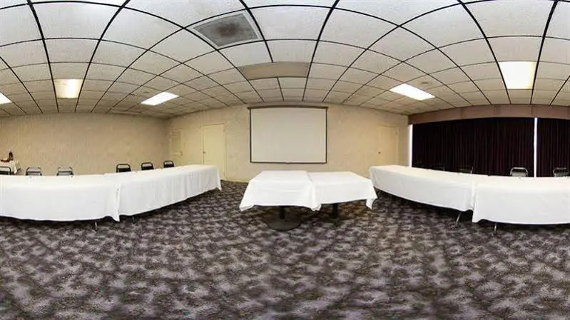 Quality Inn Airport
