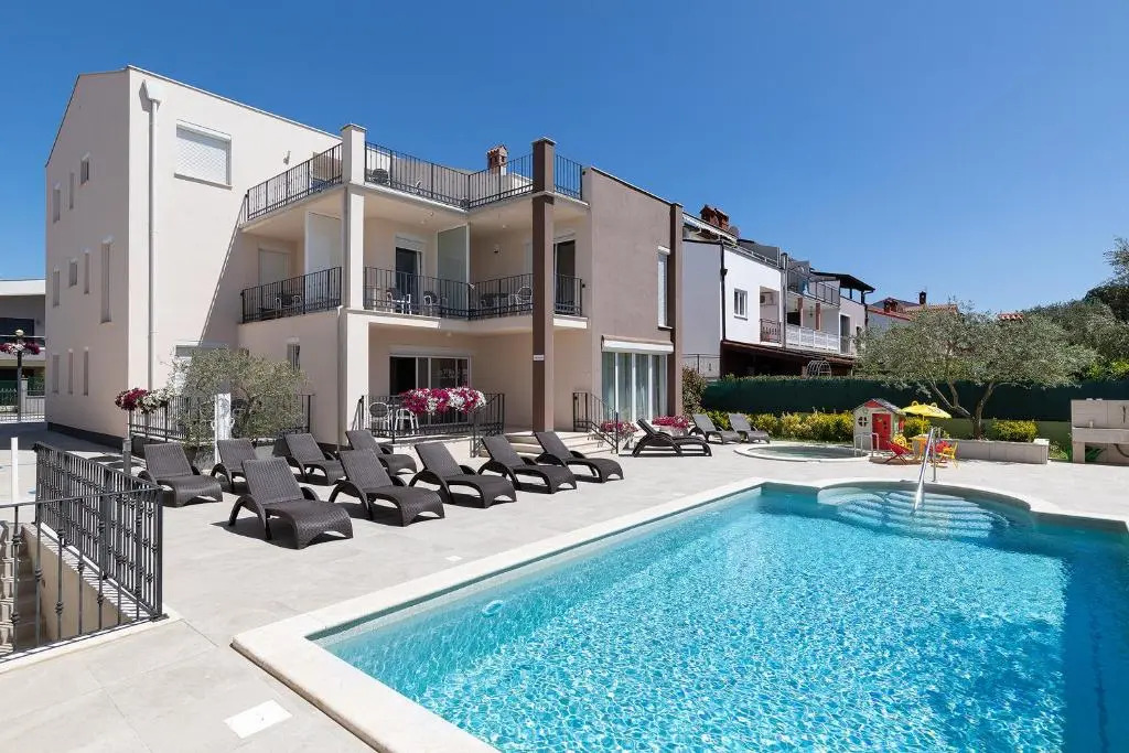 Apartments Villa Nina