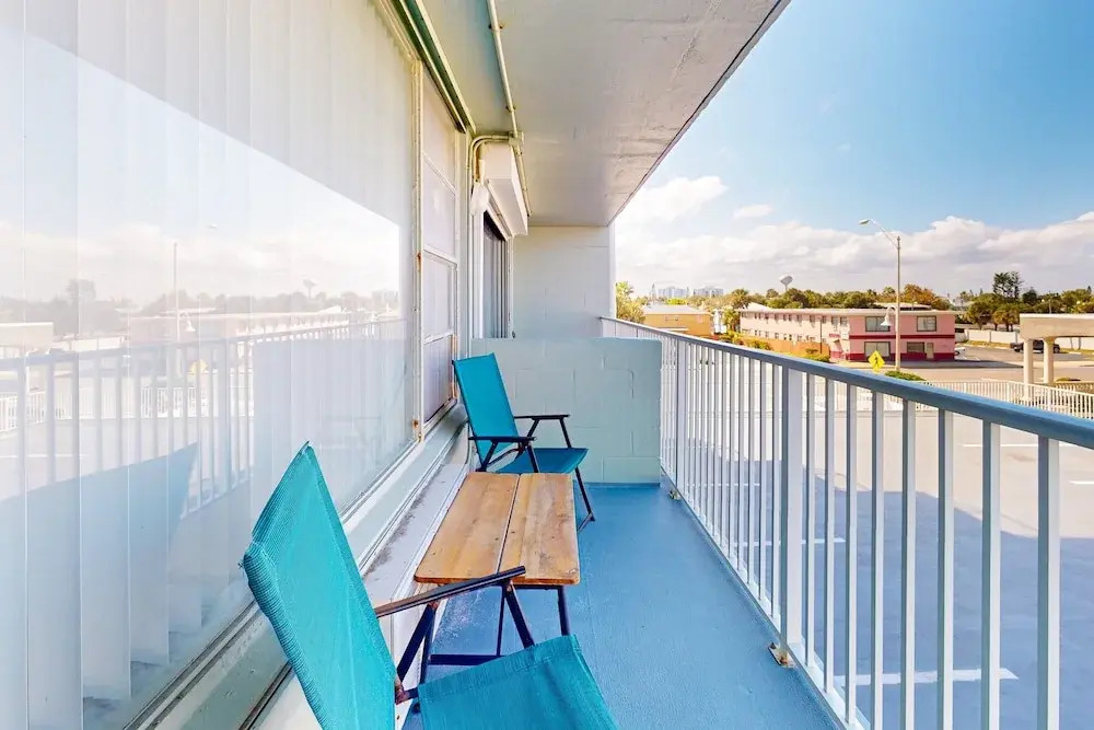 Daytona Beach Club 320 - Daytona Dreamin'