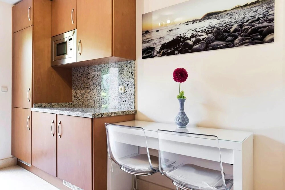 Apartment with 2 Bedrooms in Benahavís, with Pool Access, Furnished Terrace And Wifi - 9 Km From the Beach