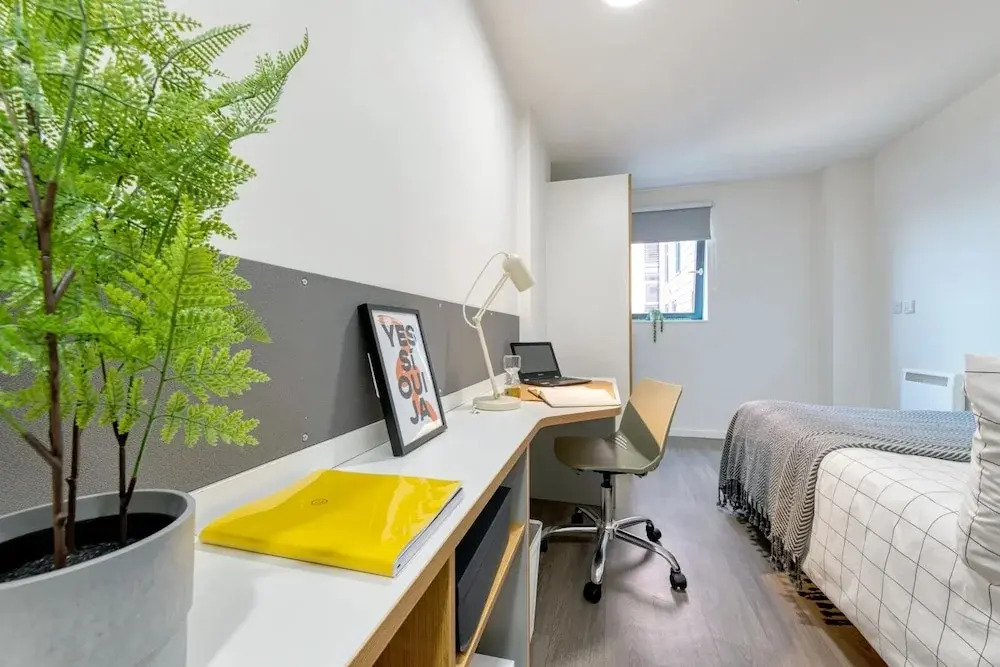 For Students Only Merlin Heights Leicester