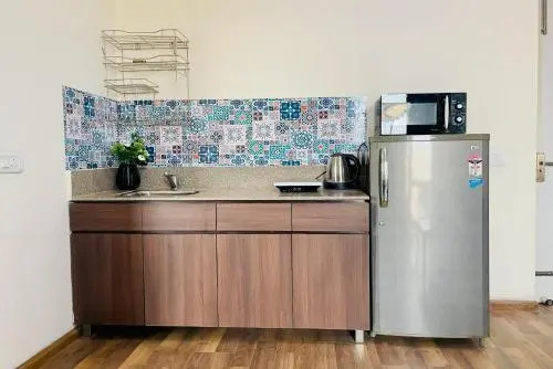 Bluo Sohna Road - Balcony Garden Gym