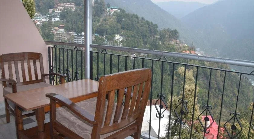 Hotel Monal In Dalhousie