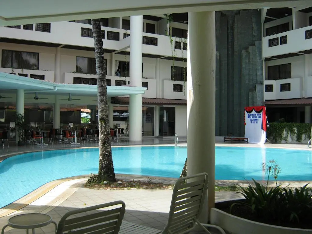 Grand Dormani Rajah Court Hotel