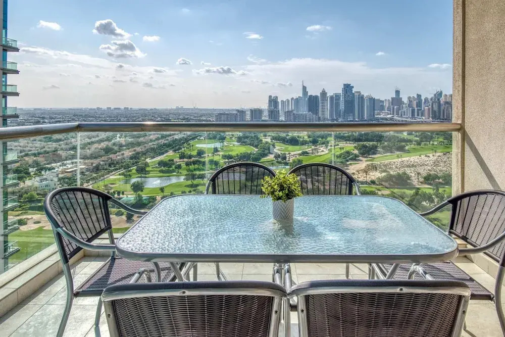 Stunning Apt With Amazing Golf Course Views, Fits 6