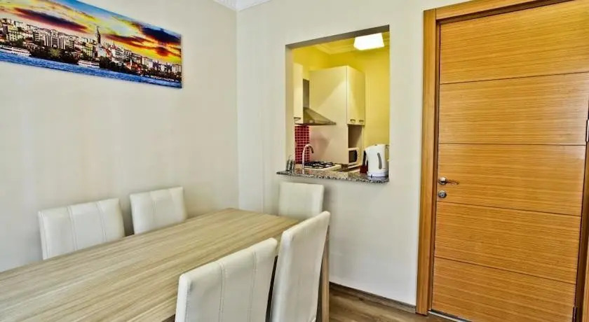 Papillon Suites